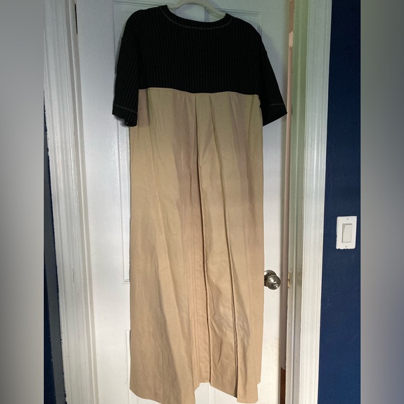 Zara Dress - Black Pinstriped w/ Beige - NWT - Size L - Picture 5 of 8